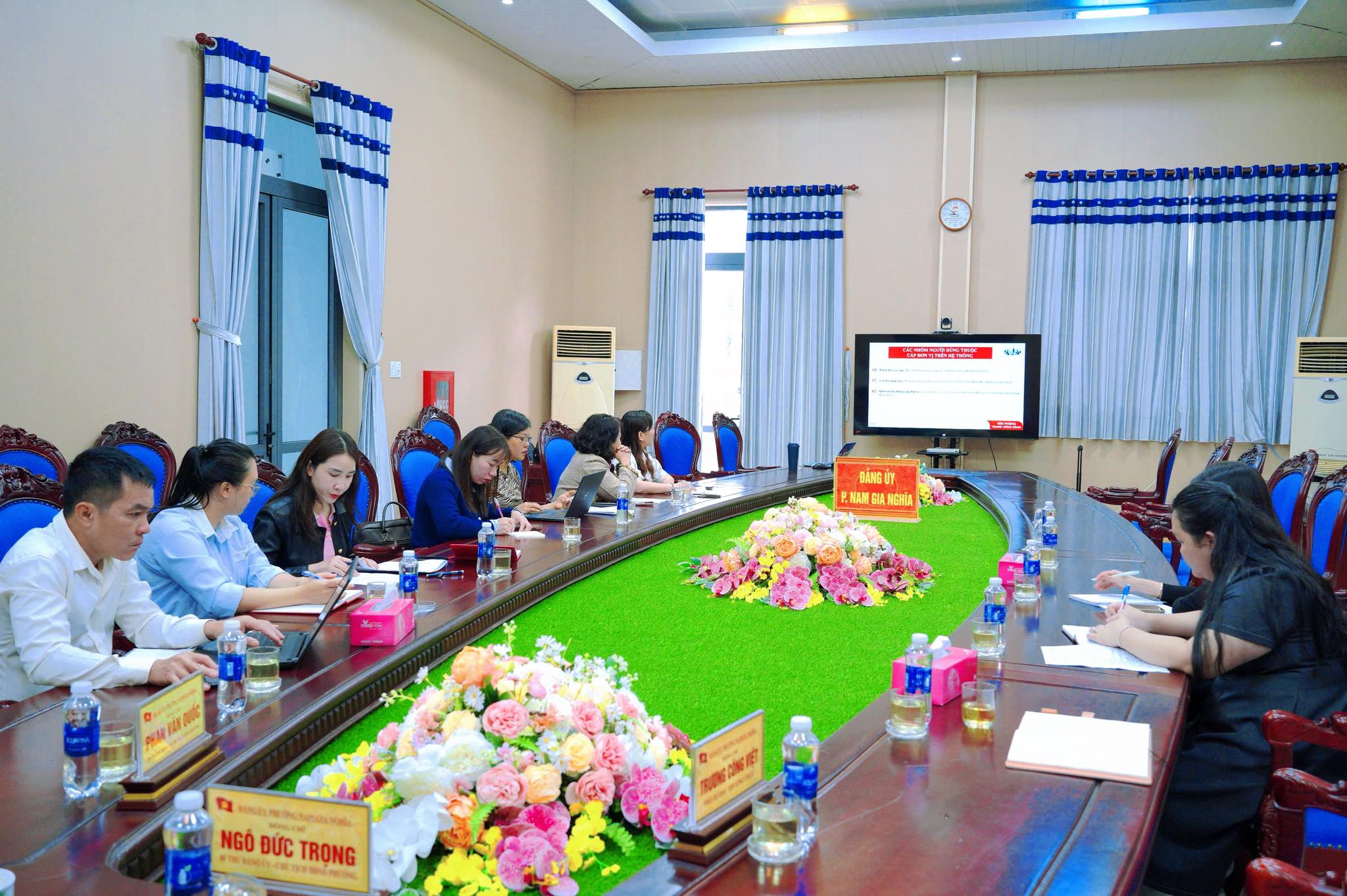 Phường Nam Gia Nghĩa tham dự Hội nghị tập huấn vận hành Hệ thống thông tin theo dõi, giám sát, đánh giá thực hiện các nghị quyết của Trung ương