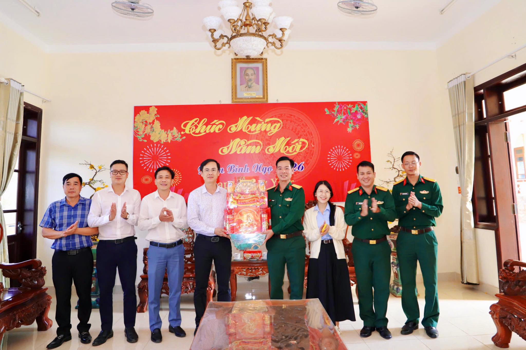 Lãnh đạo phường Nam Gia Nghĩa thăm, chúc Tết Ban Chỉ huy Phòng thủ khu vực 2 – Đông Gia Nghĩa