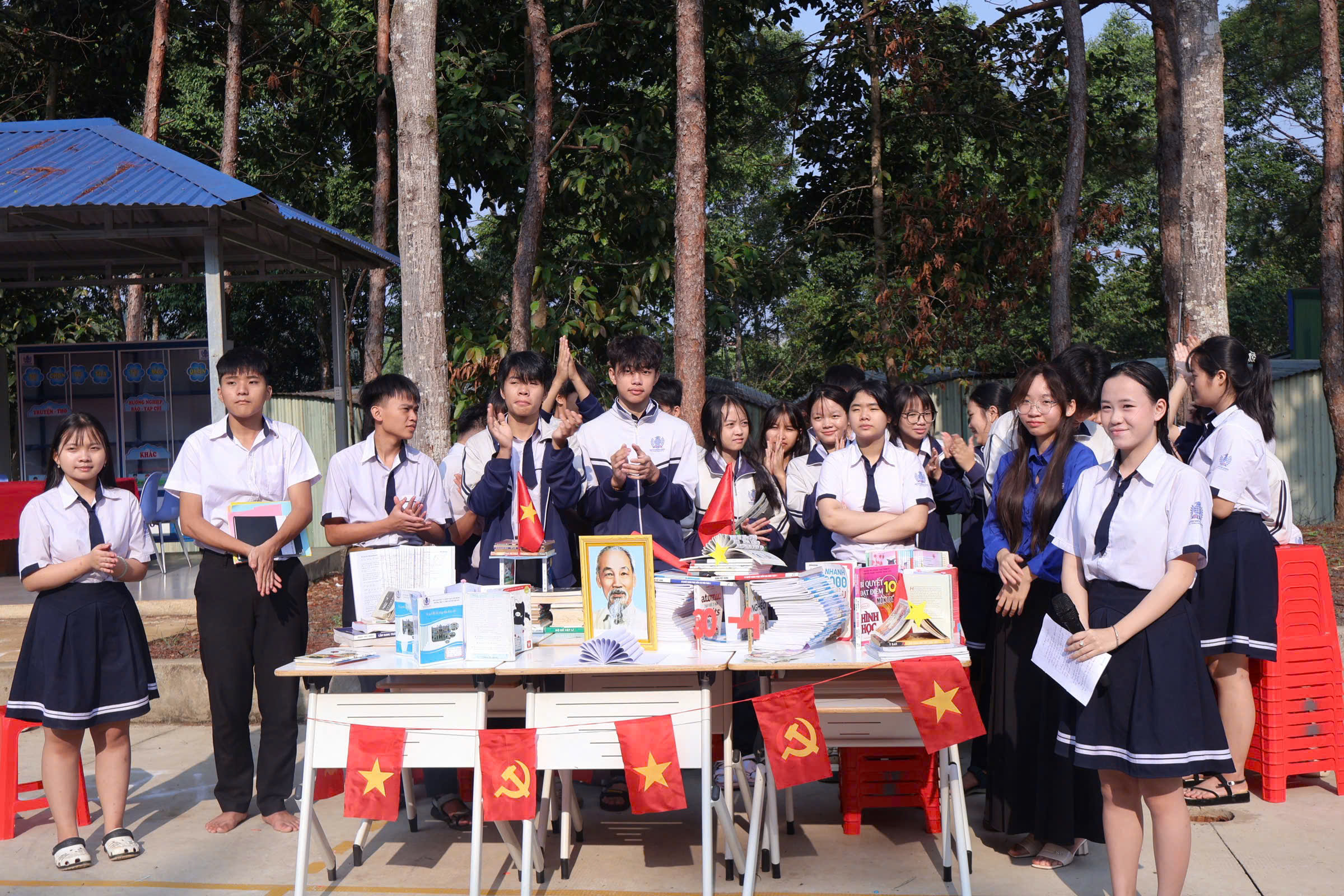 NGÀY HỘI SÁCH “SÁCH QUÝ CHUYỀN TAY – TƯƠNG LAI MỞ LỐI”