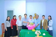 THƯỜNG TRỰC ĐẢNG ỦY PHƯỜNG NAM GIA NGHĨA THĂM, CHÚC MỪNG TRUNG TÂM CHÍNH TRỊ PHƯỜNG NHÂN DỊP KỶ NIỆM 43 NĂM NGÀY NHÀ GIÁO VIỆT NAM (20/11/1982 – 20/11/2025)