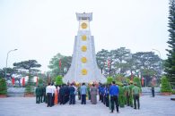 LÃNH ĐẠO TỈNH LÂM ĐỒNG VIẾNG NGHĨA TRANG LIỆT SĨ ĐẮK NÔNG